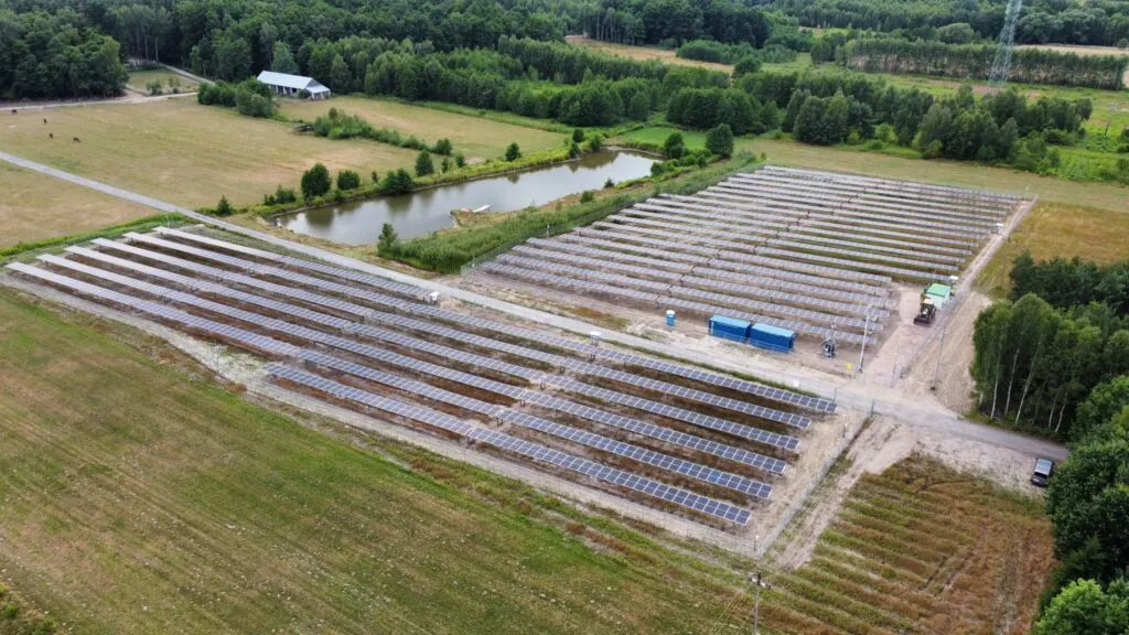 Elektrownia Stanisławów — widok farmy fotowoltaicznej